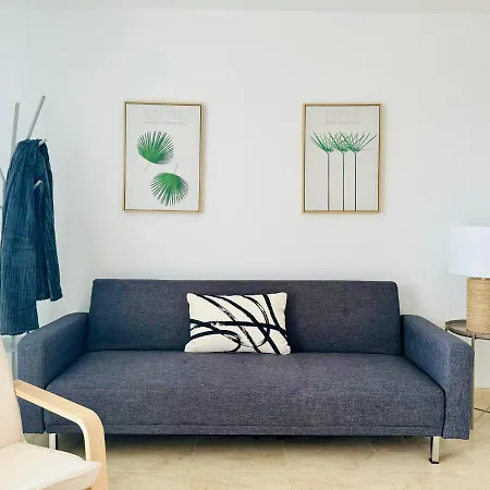 Canaryislandshost L Magenta פוארטו דל כרמן